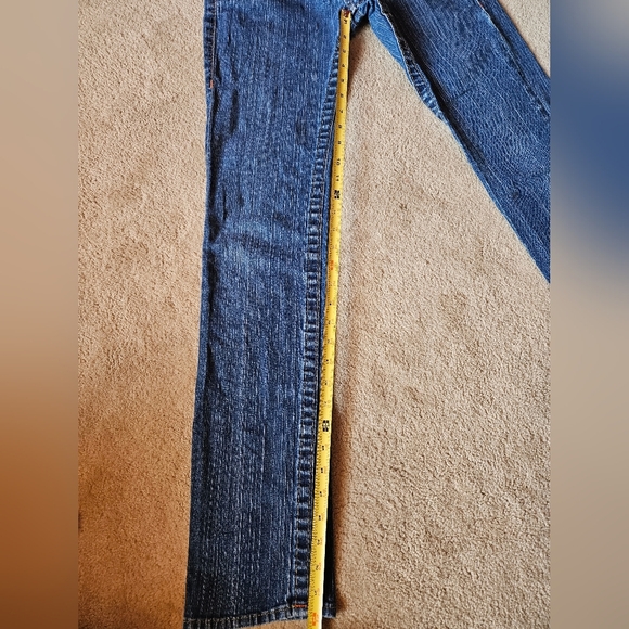 True Religion Women's Jeans - Picture 9 of 10